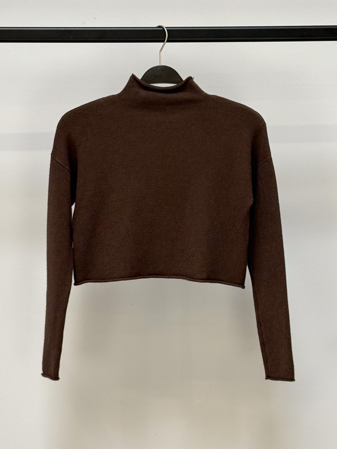 Pulli Amber
