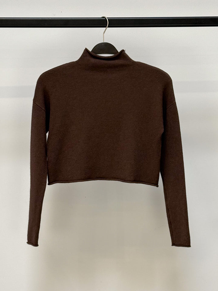 Pulli Amber