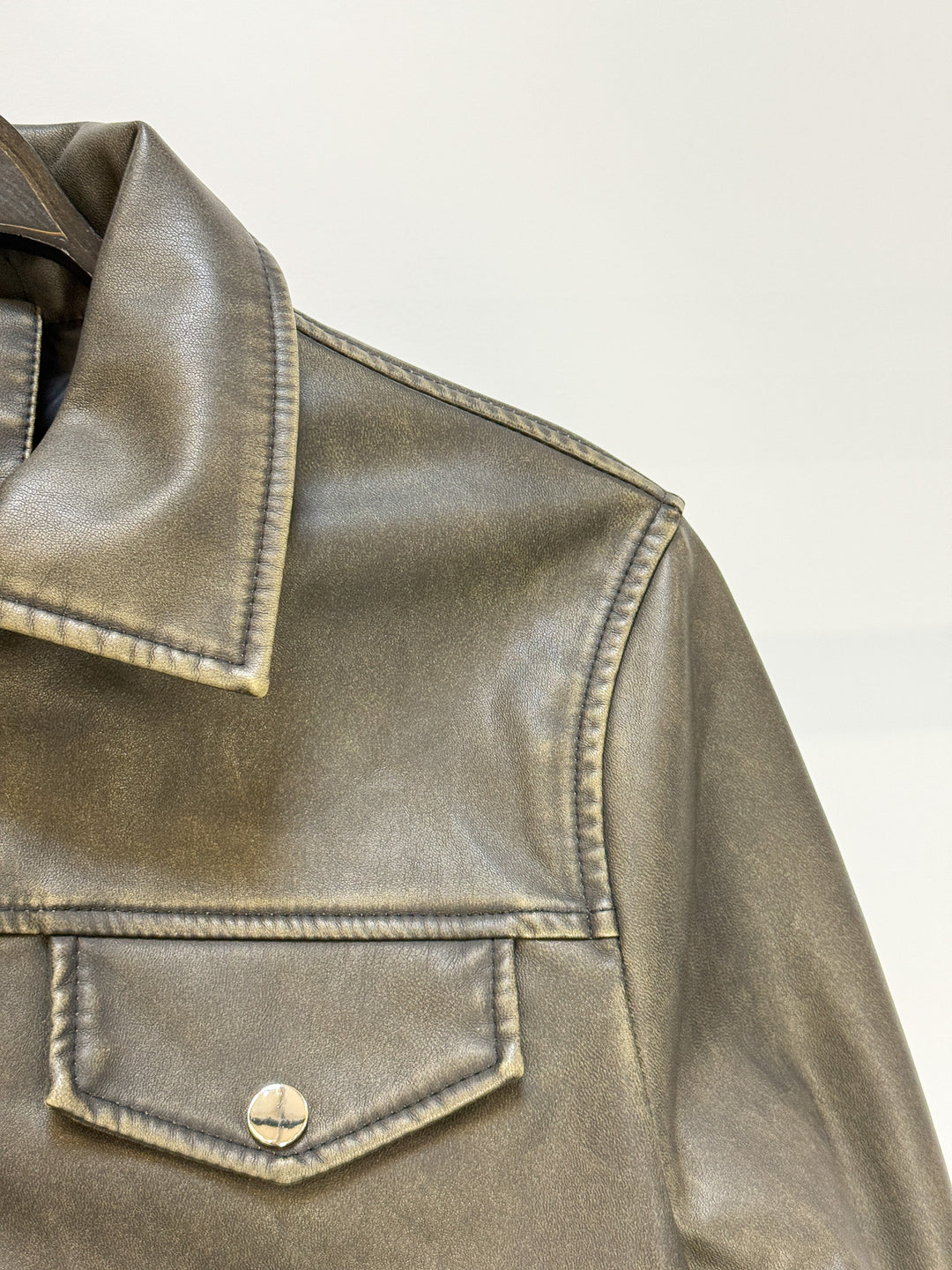 Jacke Ivy in Lederoptik