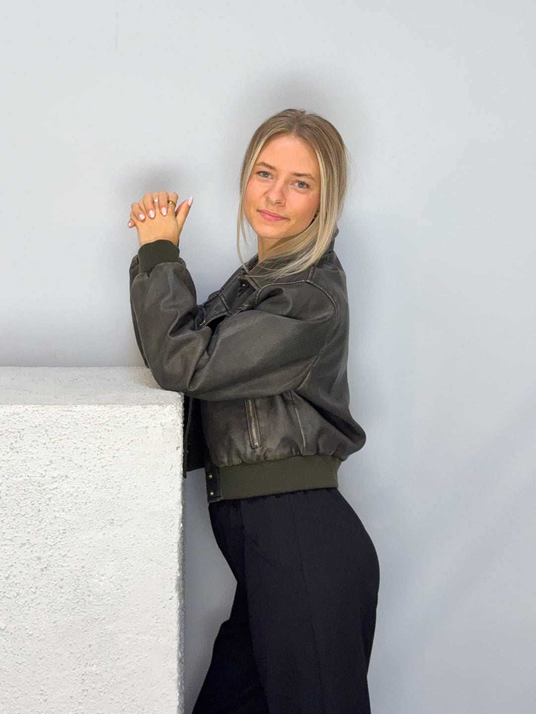 Jacke Ivy in Lederoptik