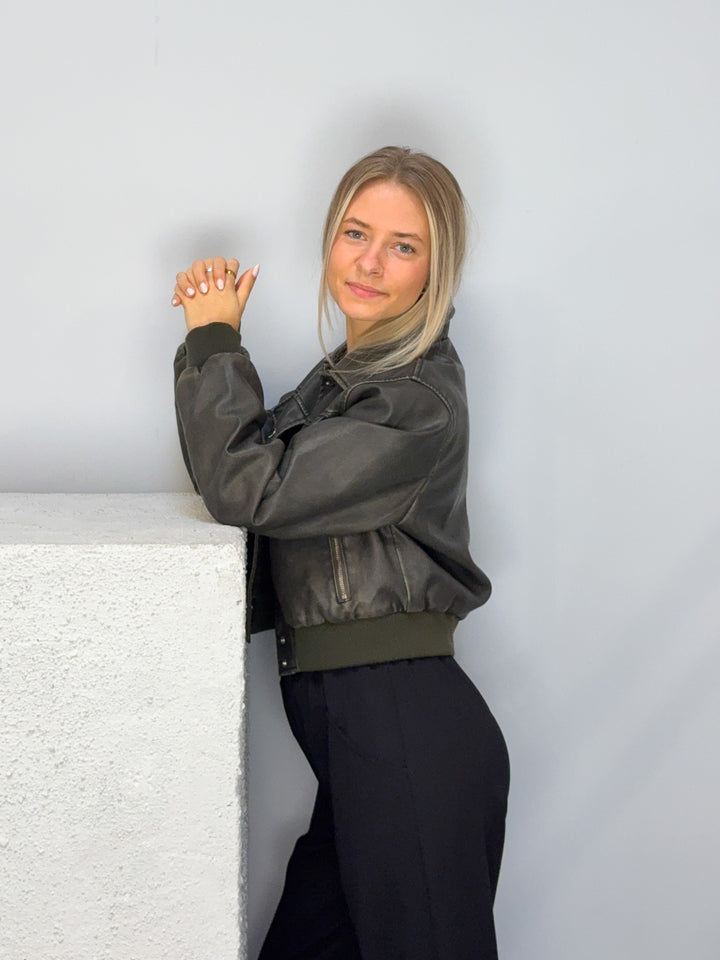 Jacke Ivy in Lederoptik