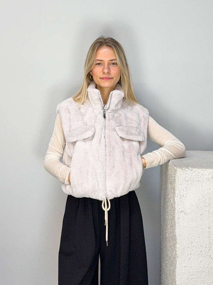 Kurze Fellweste Octavia